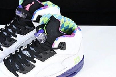 BEL-AIR AIR ALTERNATE WHITE 5 JORDAN 1026